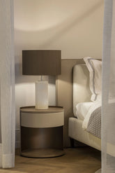 Romeo nachtkastje beige - The Grand Interior