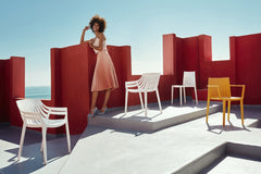 Spritz Chair with armrests - VONDOM