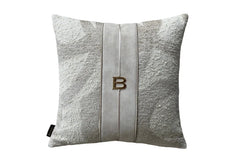 Finn B sierkussen 45x45 - Brons Sierkussens