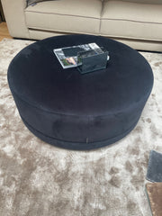 Berkeley pouf 100 cm black velvet - Eric Kuster